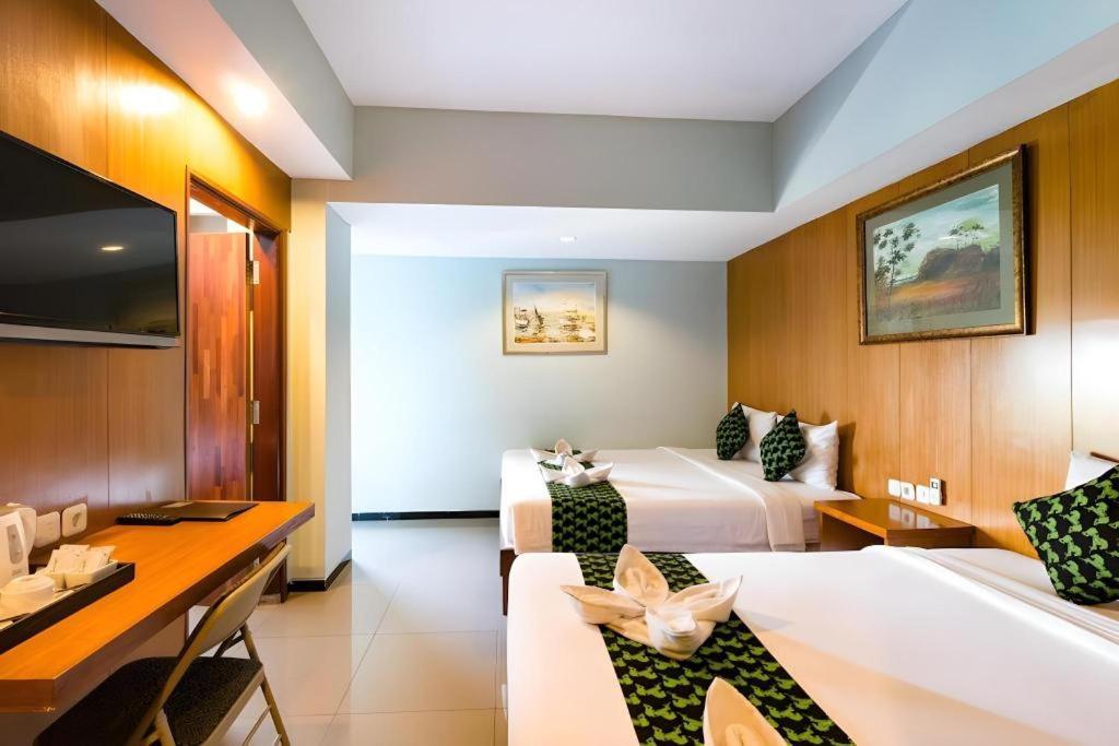 קוטה לומבוק Hadi Poetra Hotel מראה חיצוני תמונה